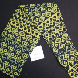 Lime and Navy Lularoe TC leggings NWT
